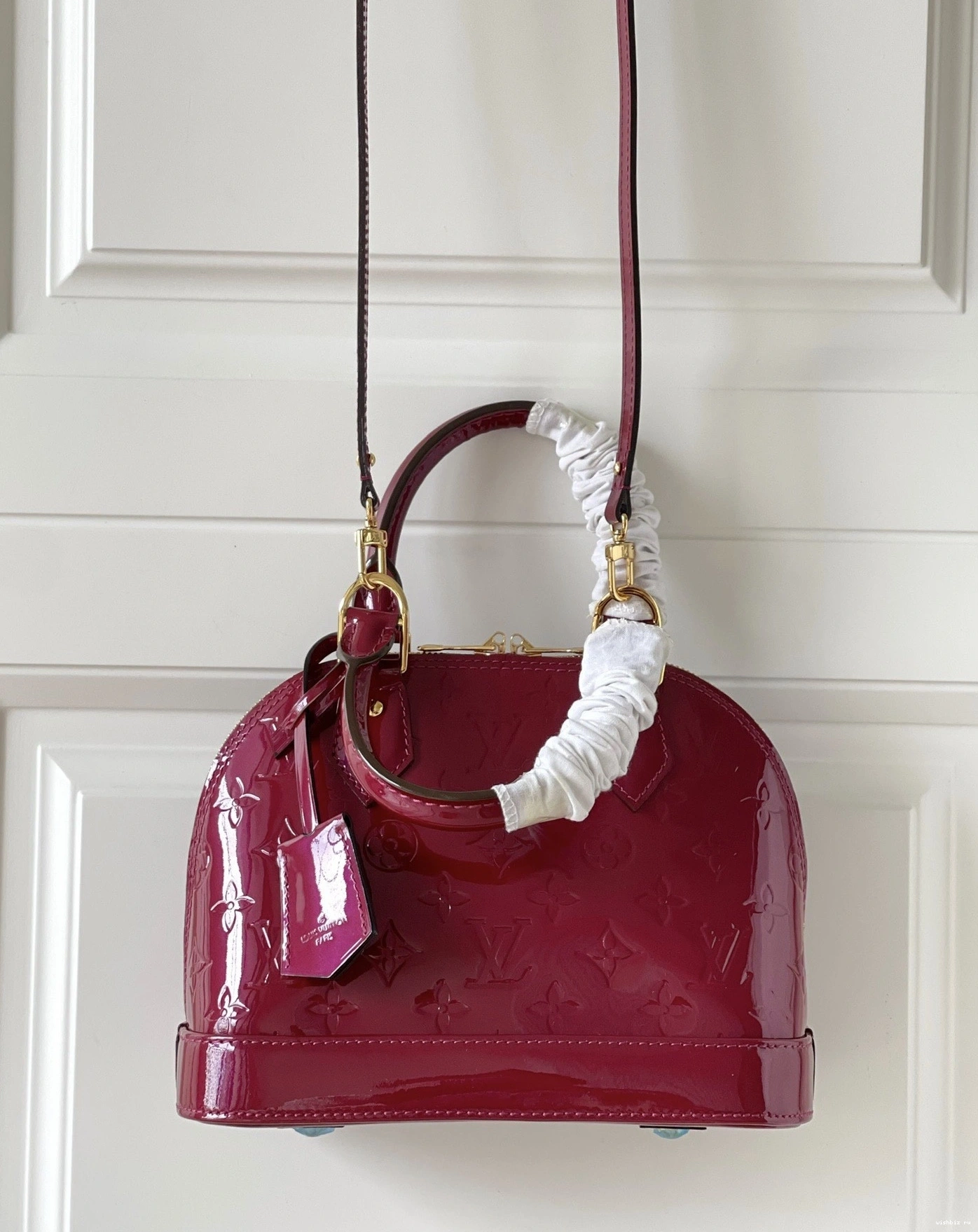 WIS LOUIS ALMA VUITTON BB 1110